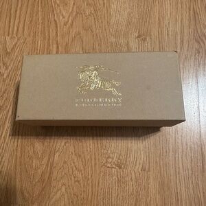 Burberry Box with Gold Logo
